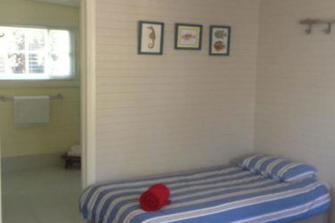 Lumeah - Accommodation Main Beach 4