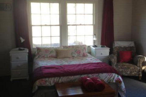 Lumeah - Accommodation Main Beach 3