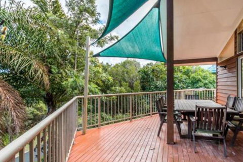 Amaroo House - Accommodation Main Beach 7