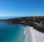 GRANITE BEACH HOUSE at Bay of Fires - Accommodation Main Beach