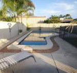 62 Tingira Close Modern lowset home with swimming pool outdoor area ample parking. Pet friendly - Accommodation Main Beach