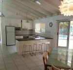 15 Larapinta Court Family home with swimming pool in a quiet street  central location close to CBD - Accommodation Main Beach