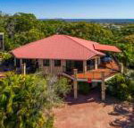 2 / 80 Cooloola Drive Comfortable  cosy unit enjoying ocean views  views to Fraser Island - Accommodation Main Beach