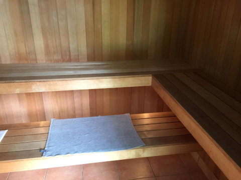 Destinys Run Retreat - Accommodation Main Beach 5