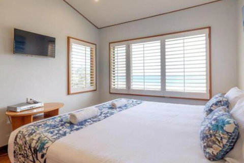 Claytons 9 - Accommodation Main Beach 3