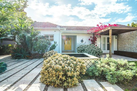 Ultimate Sandringham Beach Front Luxury House - Accommodation Main Beach 2