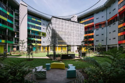 UniLodge John Grey Hall - Accommodation Main Beach 0