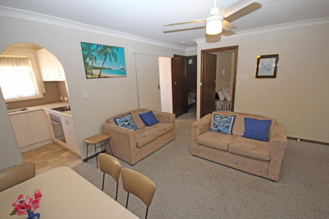Irvin Villa Coffs Harbour NSW - Accommodation Main Beach 2