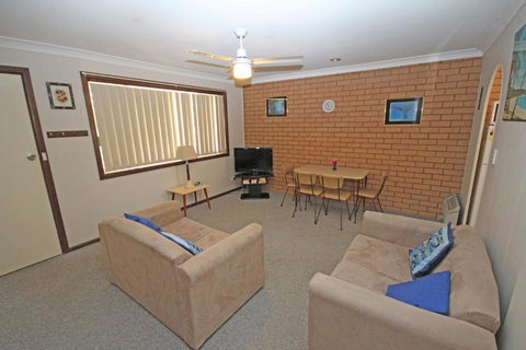 Irvin Villa Coffs Harbour NSW - Accommodation Main Beach 6