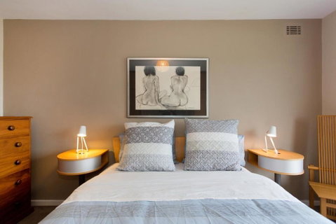 Riverside Arthouse - Accommodation Main Beach 5