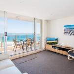 Ebbtide 27 - Accommodation Main Beach 1