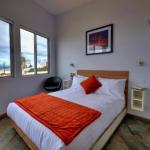 Cloudscape Apartment No 2 - Accommodation Main Beach 0