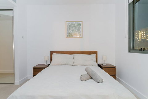 Apartment Hyde Park - Hay Street 8 - Accommodation Main Beach 5