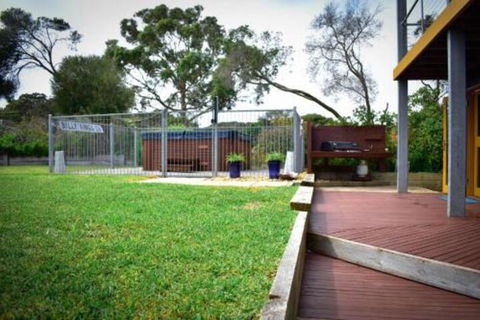 The Blue House Rye Family Entertainer - Accommodation Main Beach 7