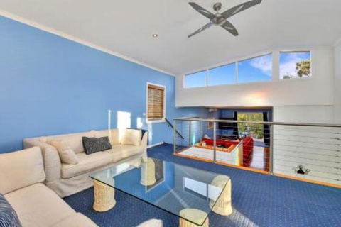 The Blue House Rye Family Entertainer - Accommodation Main Beach 6
