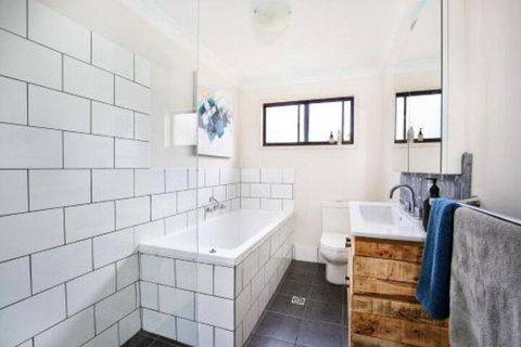 Aloha Pet & Family Friendly 10 Min Walk To Beach - Accommodation Main Beach 2