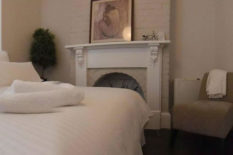 YSG The Edward Townhouses 155 & 157 Steps To Town - Accommodation Main Beach 4