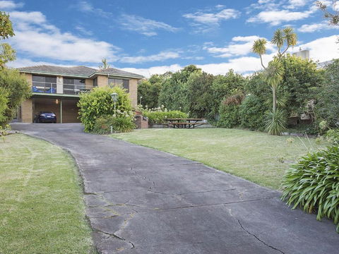 ROANJOKA DROMANA.... - Accommodation Main Beach 1