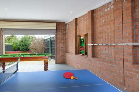 PIER 55 DROMANA... - Accommodation Main Beach 7