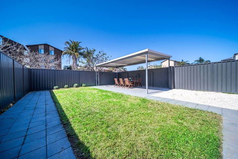 Kairos In Keswick Wifi Netflix Nespresso - Accommodation Main Beach 6