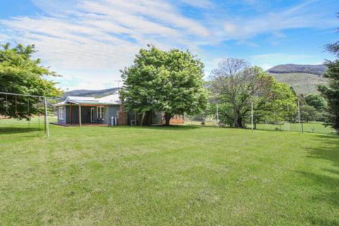 Indies Run - Accommodation Main Beach 3