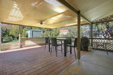 Alpine Streamside - Accommodation Main Beach 2