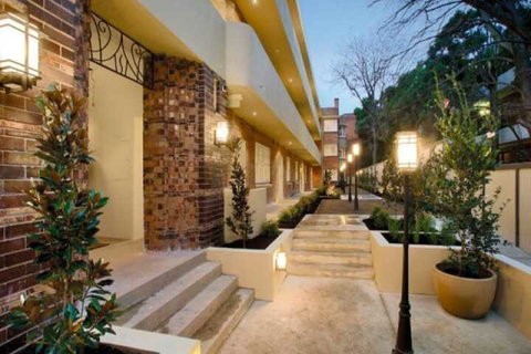 StayCentral On George - Accommodation Main Beach 6