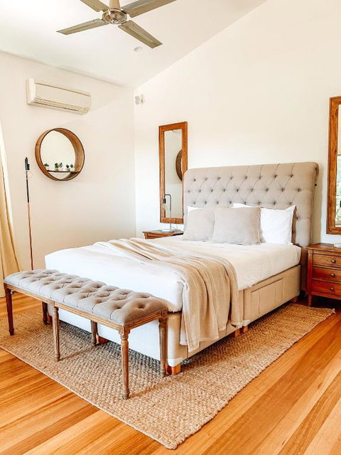 Ivory Villas - Accommodation Main Beach 6