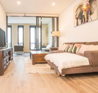 Oud Wood Apartment - Accommodation Main Beach