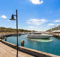 Woolloomooloo Modern Apartment 12 BRK - Accommodation Main Beach
