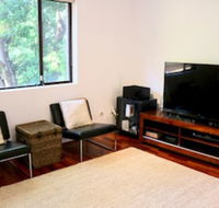 Spacious 3 Bedroom Apartment 20 Min To The CBD - Accommodation Main Beach