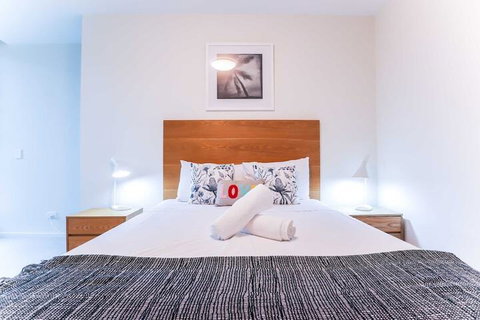 Incredible Riverside Apartment In Brisbane - Accommodation Main Beach 5