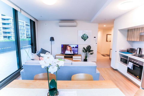 Incredible Riverside Apartment In Brisbane - Accommodation Main Beach 4