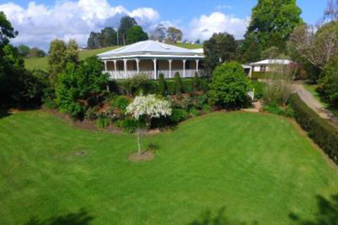 Maleny Homestead & Cottage - Accommodation Main Beach 0