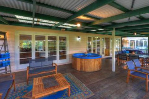 Maleny Homestead & Cottage - Accommodation Main Beach 2