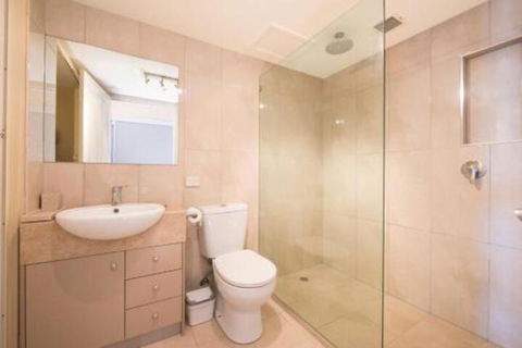 Moffat Breeze Unit 3 3 Moffat Street - Accommodation Main Beach 6