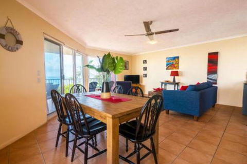 Moffat Breeze Unit 3 3 Moffat Street - Accommodation Main Beach 1