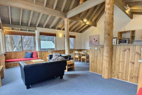 Snowy River - Accommodation Main Beach 0