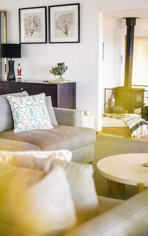 Seaview Family Retreat - Accommodation Main Beach 5