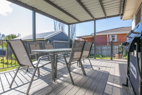 Autumn St. Trendy East Orange Near CBD - Accommodation Main Beach 5