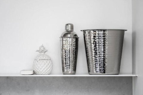 Audrey - Accommodation Main Beach 5