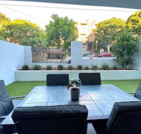 Ascot Apartments - Accommodation Main Beach