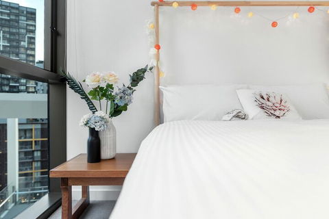 I02-china Town Luxury Service Apartment - Accommodation Main Beach 7