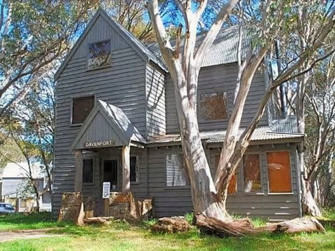 Davenport - Accommodation Main Beach 3