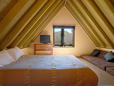 Davenport - Accommodation Main Beach 5