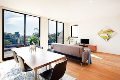 Crows Nest 7 - Accommodation Main Beach 0