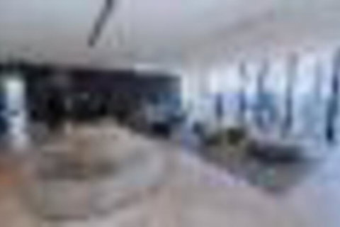 Luxurious APT With City Views - Accommodation Main Beach 6
