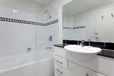 1 Bedroom Apartment Barrington - Accommodation Main Beach 1