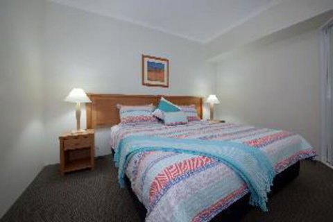 1 Bedroom Apartment Barrington - Accommodation Main Beach 4