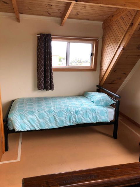 Livin The Dream - Accommodation Main Beach 1
